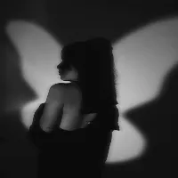 Julia_Rise_
